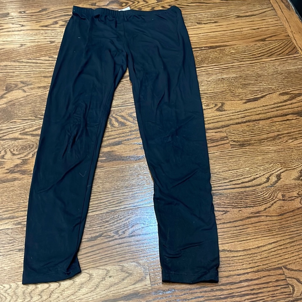 Hippie rose kids leggings. Size medium. Black